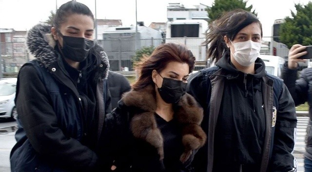 Gazeteci Sedef Kabaş tutuklandı görseli