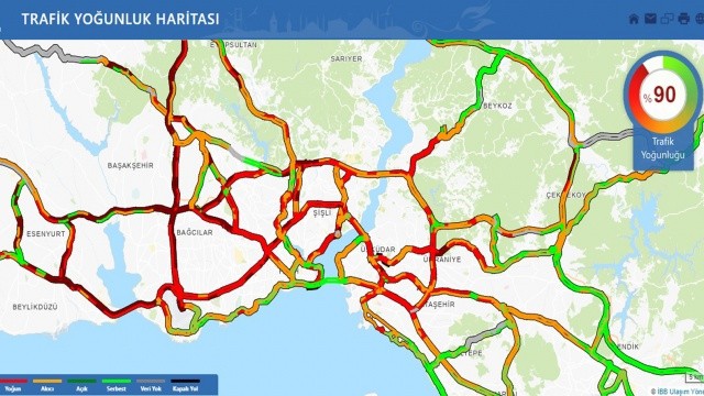 İstanbul'da trafik yoğunluğu yüzde 90 görseli