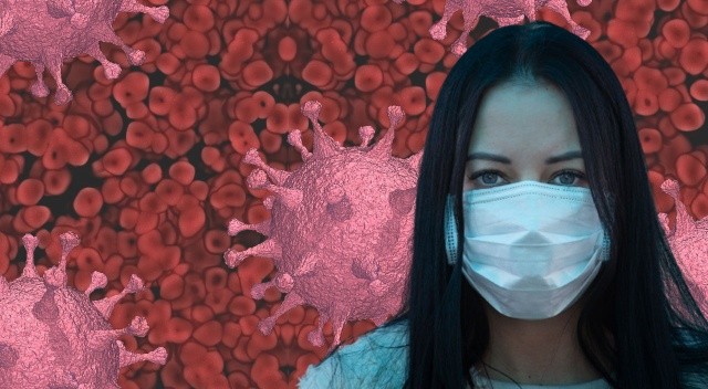 Omicron’dan korunmak için tek maske yetmiyor görseli