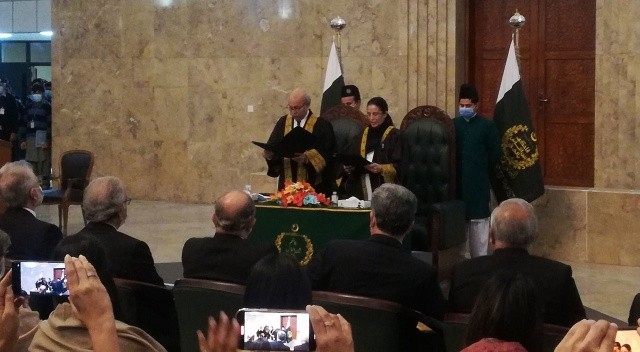Pakistan’da ilk kadın Yüksek Mahkeme Yargıcı seçildi görseli