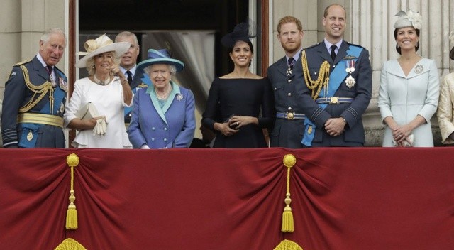 Prens Harry ve Meghan Markle, Prens Charles'ın davetini reddetti görseli