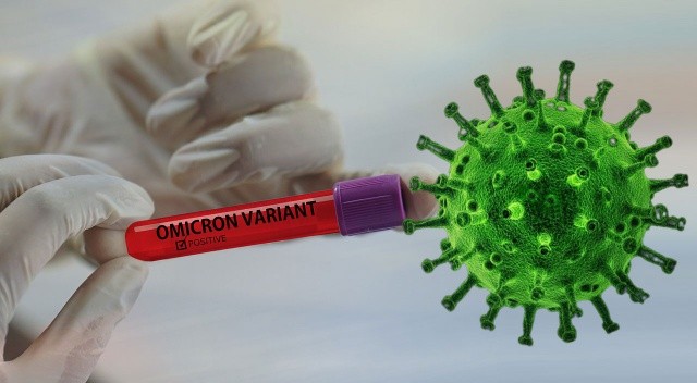 Şüphelenenler dikkat etsin: Omicron’da yaşanan iki yeni semptom açıklandı görseli