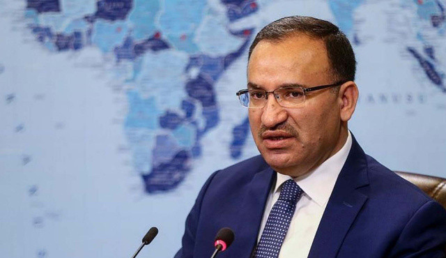 Bakan Bozdağ'dan ilk talimat: Adalet, sosyal  medyaya kalmasın görseli