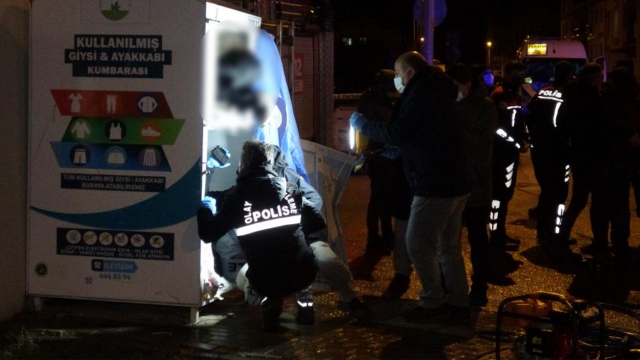 Bursa'da feci ölüm:  Giysi kumbarasına sıkışarak hayatını kaybetti görseli