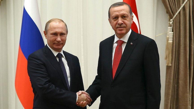 Cumhurbaşkanı Erdoğan Putin ile görüştü görseli