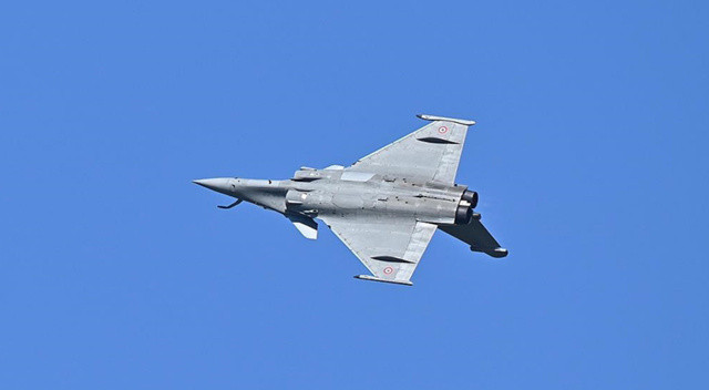 Fransa Endonezya’ya 42 Rafale savaş uçağı satıyor görseli