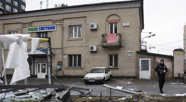 Rusya'dan Ukrayna'ya füze saldırısı: 18 ölü görseli
