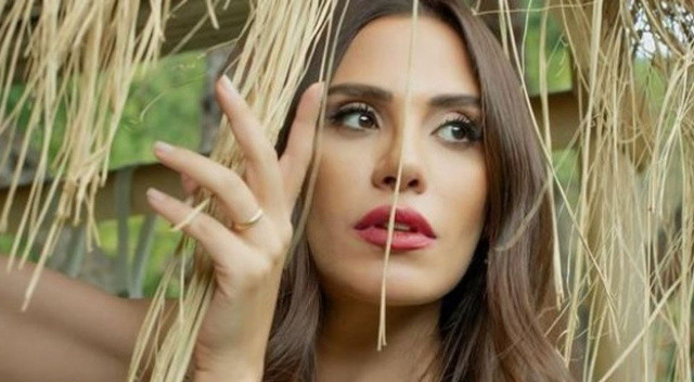 Şükran Ovalı’ya ablasından suçlama: 6 yıldır annemi arayıp sormadı görseli