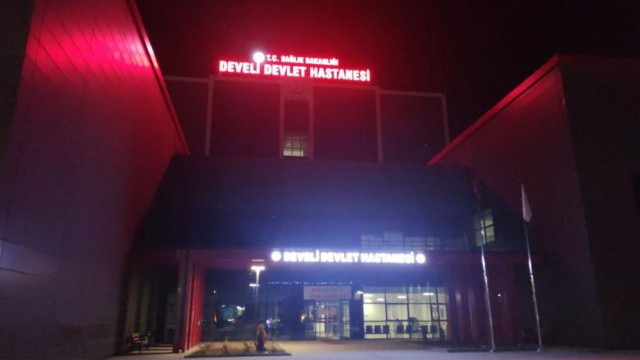 Tartıştığı kocasını kalbinden bıçaklayarak öldürdü görseli