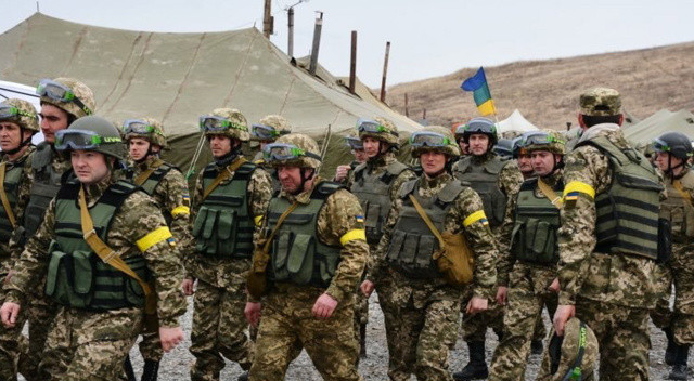 Ukrayna’da yedek askerler göreve başladı görseli