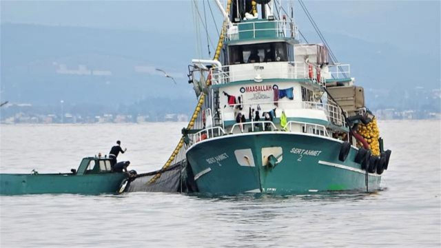 Yunanistan Türk balıkçılarına ateş açtı: 1 yaralı görseli
