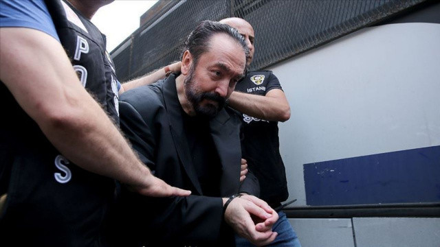 4 ilde Adnan Oktar suç örgütüne yönelik operasyon görseli