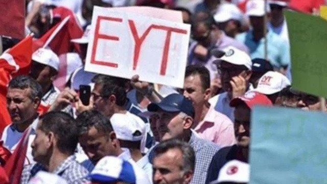 EYT'liye maaş hesabı: 2022 EYT düzenlemesinde öne çıkan tarih belli oldu görseli