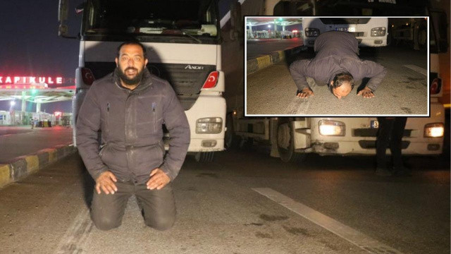 Ukrayna'daki tır şoförü, Türkiye'ye gelir gelmez toprağı öpüp dua etti görseli