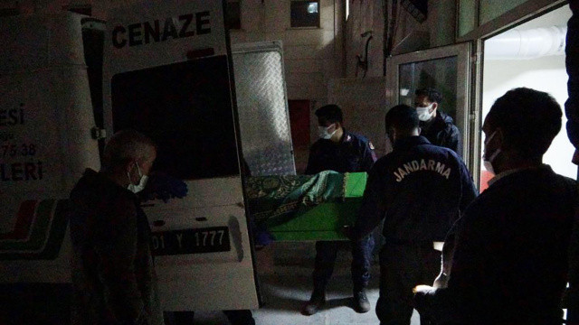Adana'da hayvan otlatan çobanlar ceset buldu görseli