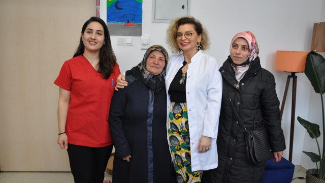Ağrı şikayetiyle gittiği hastanede karnından 6 kiloluk kitle çıkarıldı görseli