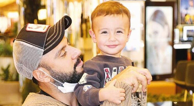 Alişan 3 yaşındaki oğluna masaj yaptırdığı anları paylaştı, tepkiler gelince açıklama yaptı görseli