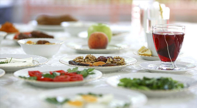 Anne adayları merak ediyor: Hamileler oruç tutabilir mi? görseli