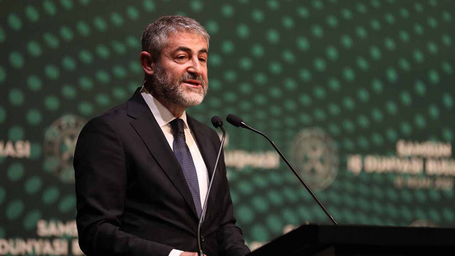 Bakan Nebati: Fiyatı sebepsiz yere artıranlara müsamaha yok görseli