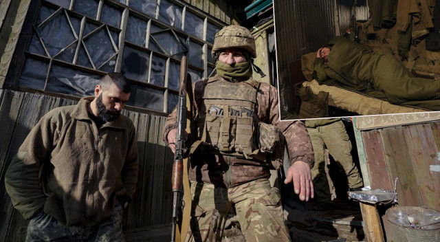 Donbas'ı savunan Ukraynalı askerler yaşadıklarını anlattı! 'Her saat bomba yağıyor' görseli