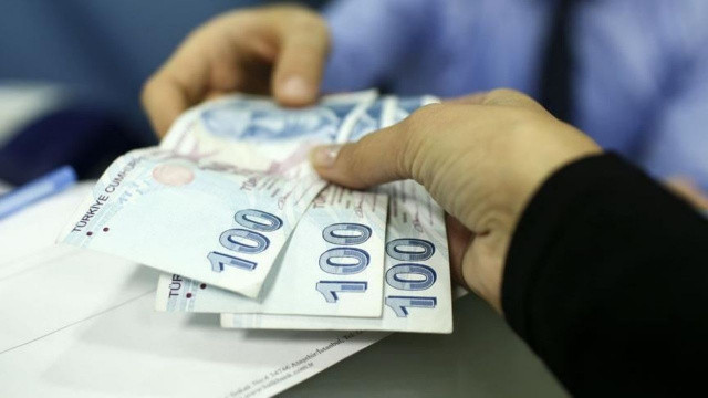 Emekli ikramiyelerinin ödeme tarihi belli oldu görseli