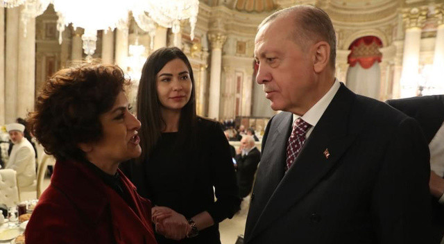 İftar davetine katılan Şükriye Tutkun Cumhurbaşkanı’nın tavırlarına hayran kaldı: Erdoğan keşke babam olsa görseli