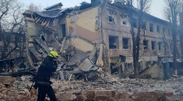 Mariupol'deki yıkım havadan görüntülendi görseli
