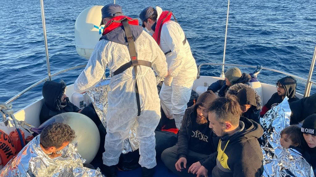 Muğla'da 97 düzensiz göçmen dere yatağında yakalandı görseli