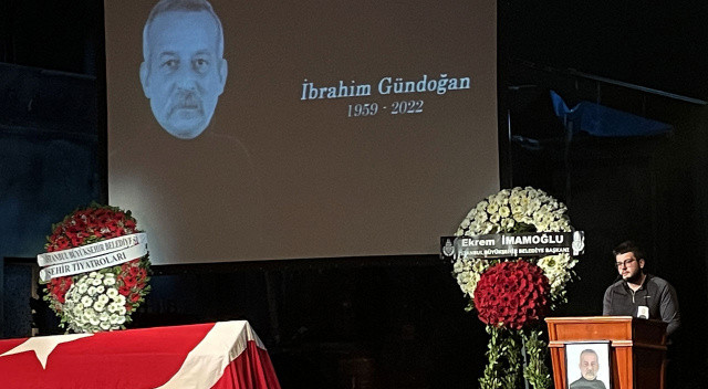 Oyuncu İbrahim Gündoğan için cenaze töreni: Oğlunun konuşması herkesi duygulandırdı görseli
