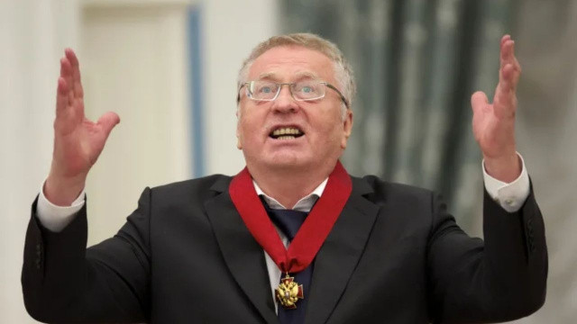 Rus siyasetçi Jirinovskiy hayatını kaybetti görseli