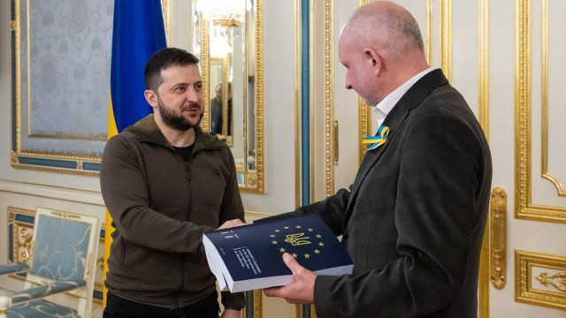 Ukrayna, AB üyeliği için doldurduğu anketi teslim etti görseli
