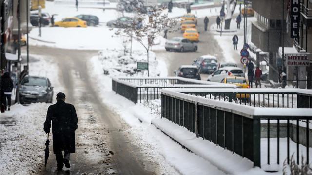 Ankara Valiliği uyardı, kar geri geliyor görseli
