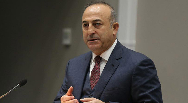 Bakan Çavuşoğlu'ndan ABD'ye tepki: PKK-YPG'yi meşrulaştırmaya çalışıyorlar görseli