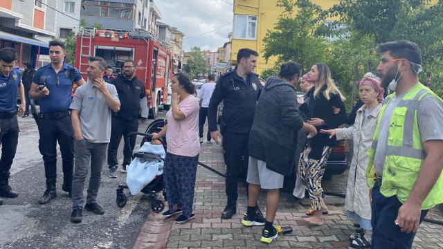 Evde yangın çıktı, kiracı ve ev sahibi kavgaya tutuşunca polis ayırdı görseli