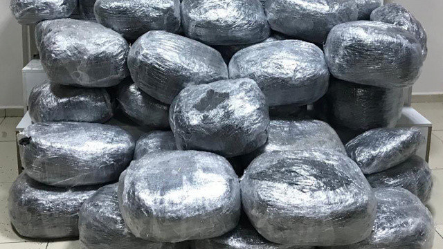 Gaziantep'te 200 kilo esrar ele geçirildi görseli