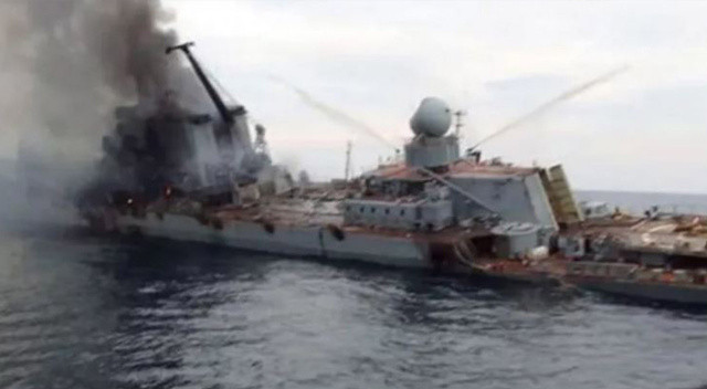 Moskova kruvazörünün batırılmasıyla ilgili yeni iddia! 'ABD'nin verdiği istihbarat neden oldu' görseli