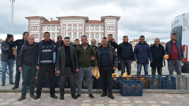 Şarkışla'da fırınlar greve girdi, vatandaş ekmeksiz kaldı görseli