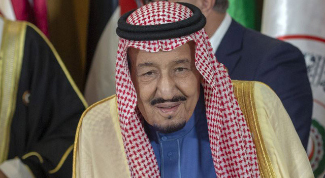 Suudi Arabistan Kralı Selman hastaneye kaldırıldı görseli