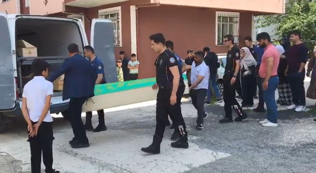 Tekirdağ'da korkunç cinayet! Anne, engelli kızını bıçaklayarak öldürdü görseli