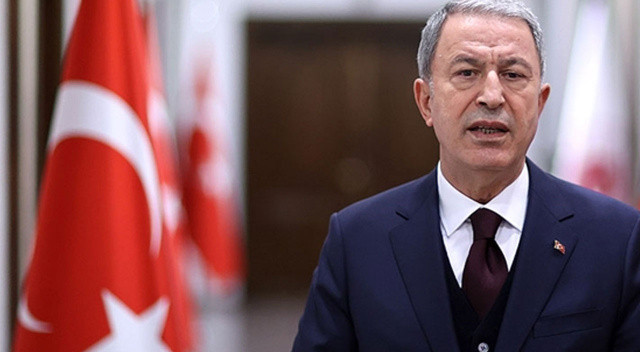 Bakan Akar'dan Suriye'ye operasyon öncesi önemli mesaj: Terörist neredeyse hedef orası görseli