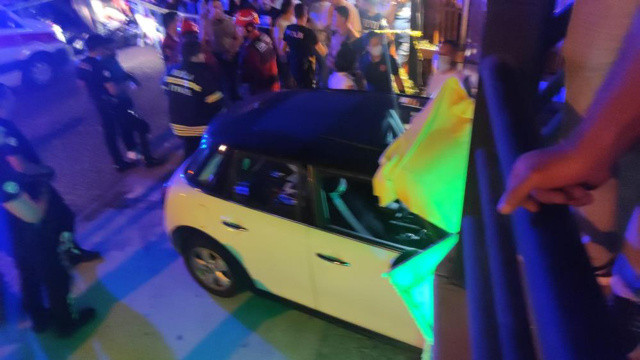 Bodrum'da alkollü sürücü, kaldırımda yürüyen turisti ezdi görseli