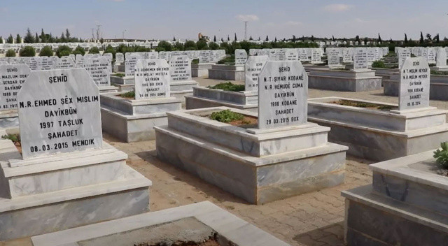 Görüntülerle kanıtlandı! Hain terör örgütü YPG/PKK çocukları kullanıyor görseli