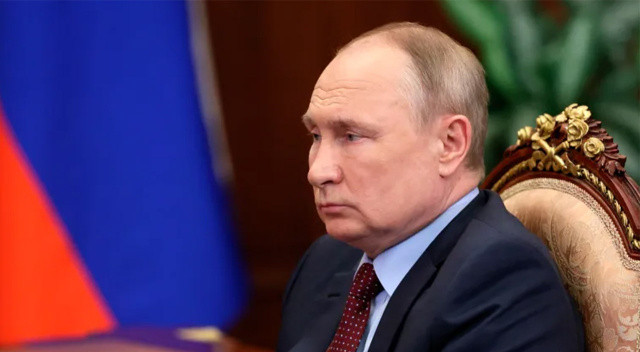 Putin'den İsveç ve Finladiya açıklaması: Bizi endişelendirecek bir şey yok görseli