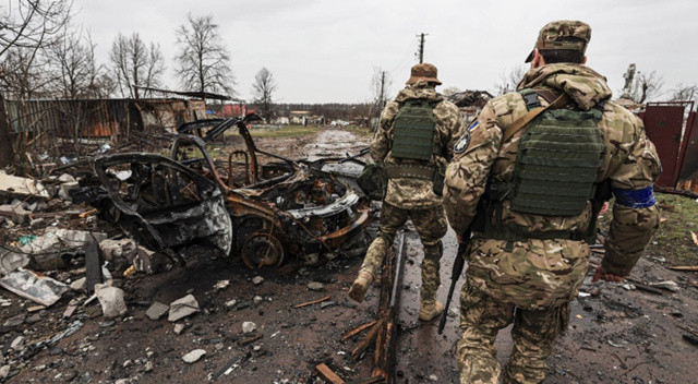 Ukrayna, askeri güçlerini Severodonetsk'ten çekiyor görseli