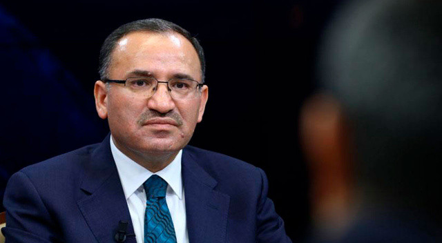 Adalet Bakanı Bozdağ'dan nafaka açıklaması: Adil bir düzenlemeye ihtiyaç var görseli