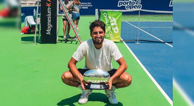 Altuğ Çelikbilek Portekiz’de yine şampiyon! Avustralyalı tenisçileri üst üste devirdi, kupaya uzandı görseli