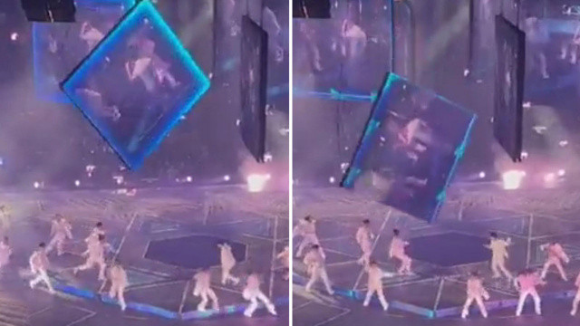 Konser'de şoke eden an: Dev ekran dansçıların üzerine düştü görseli