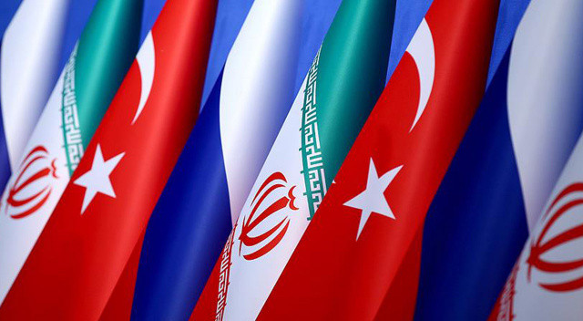 Tahran'da kritik zirve: Toplantının gündemi Suriye görseli