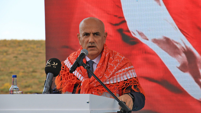 Bakan Kirişçi: 1.300 Tarım Kredi Market'e kasap reyonu açılacak görseli