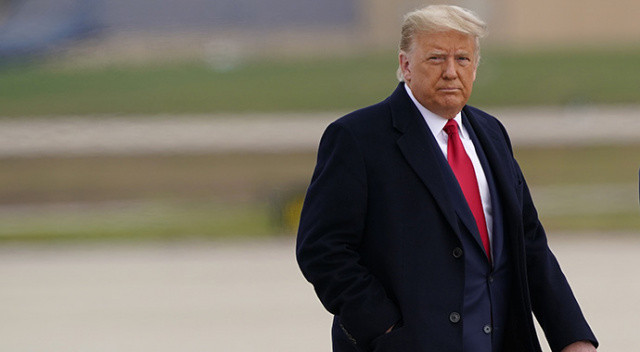 FBI: Trump'ın evinde 'çok gizli' belgeler ele geçirildi görseli
